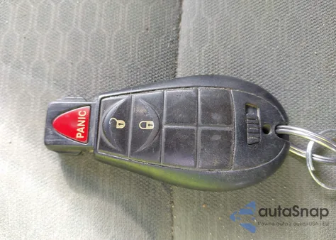 2015 Ram 1500 Express z USA, uszkodzony, nr VIN 1C6RR7KG0FS711069